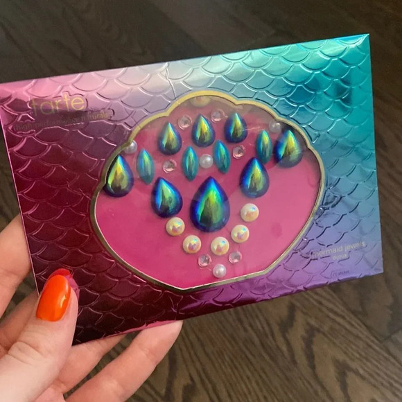 Tarte Mermaid Jewels Bijoux 1 Festival Sticker Blue Pink Pearl Jewels NWOT - Picture 1 of 6